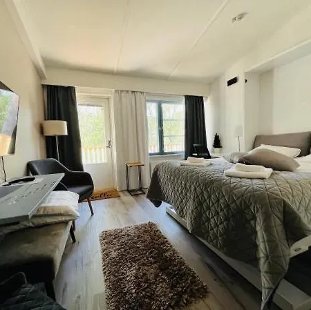 Hotel Polku 4*